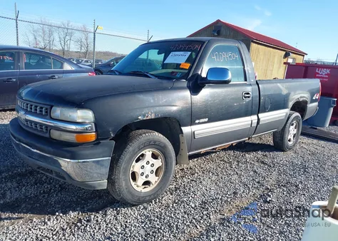 1999 Chevrolet Silverado 1500 Ls z USA, uszkodzony, nr VIN 1GCEK14T8XE115517